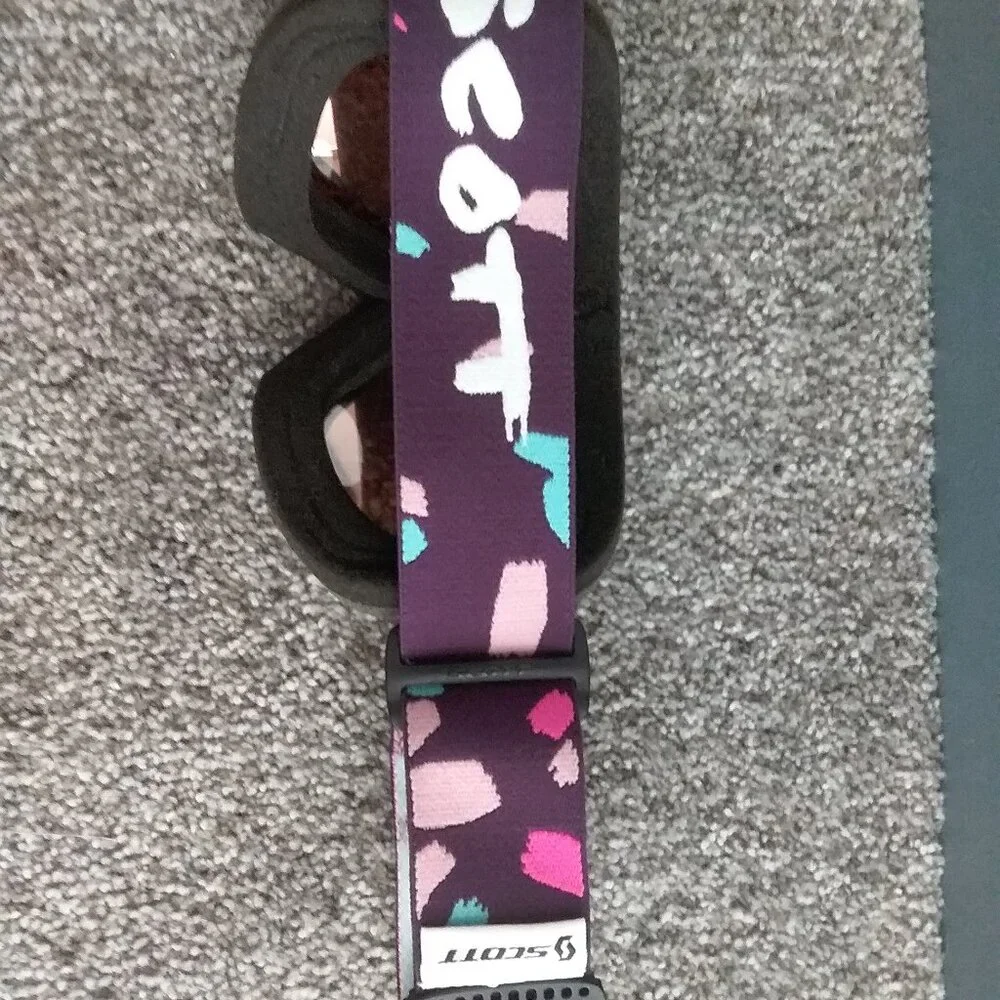 Scott snowboarding/skiing goggles - Picture 4 of 4